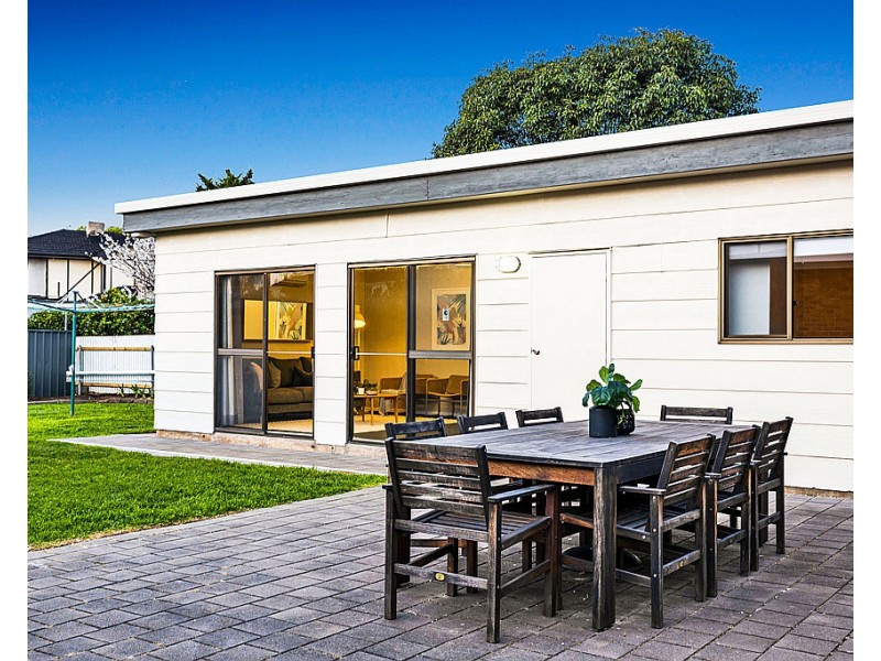 106 Avenue Road, Clarence Gardens SA 5039