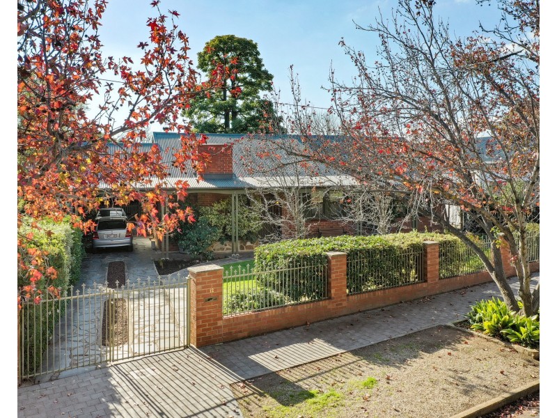 12 Lochness Avenue, Torrens Park SA 5062