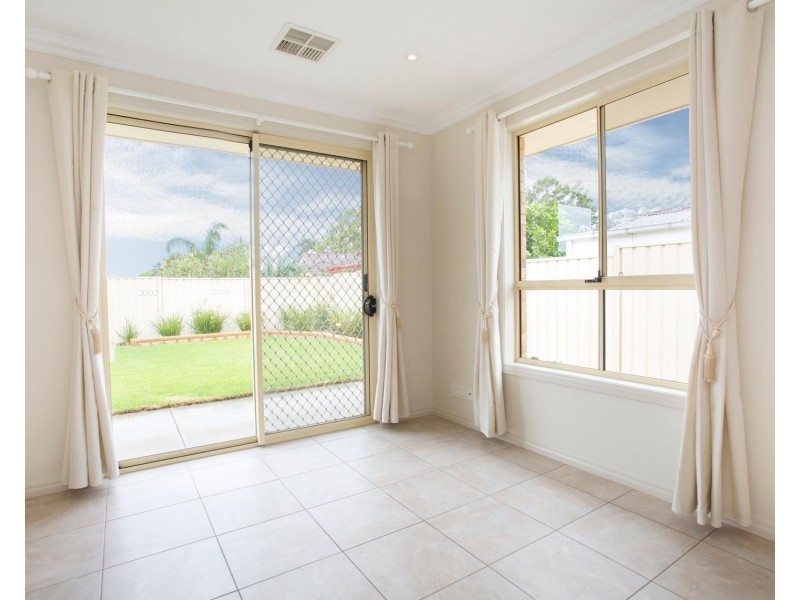 9 Scott Ave, Clovelly Park SA 5042