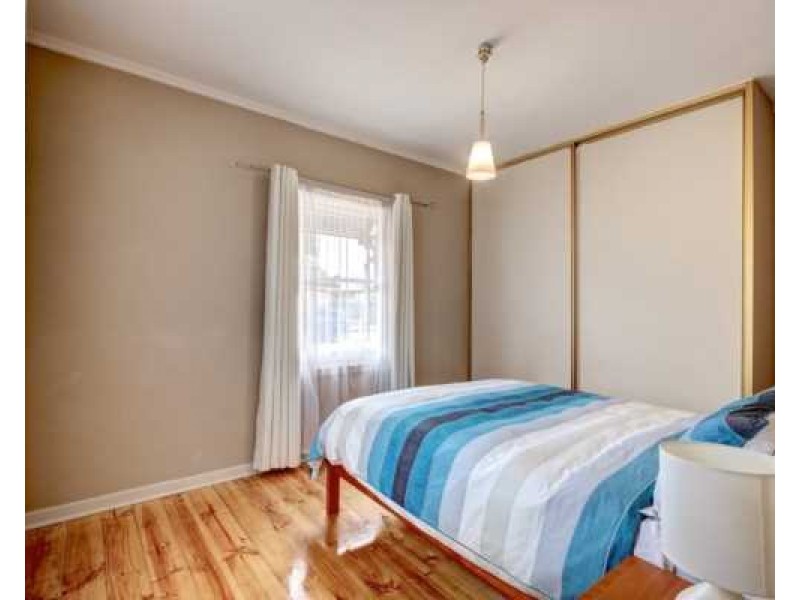 66 Condada Ave, Park Holme SA 5043