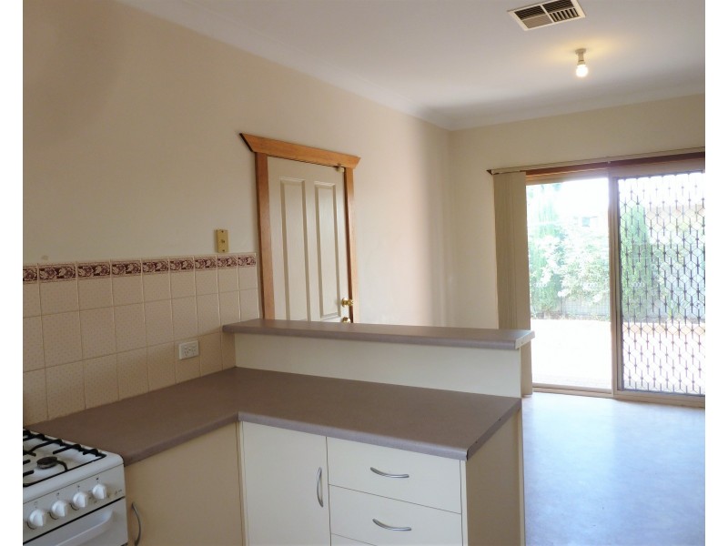 2/19 Hill Ave, Cumberland Park SA 5041