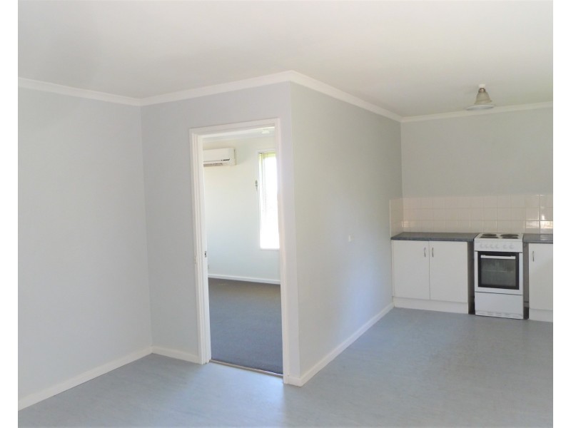 10 Sturtbrae Crescent, Bellevue Heights SA 5050