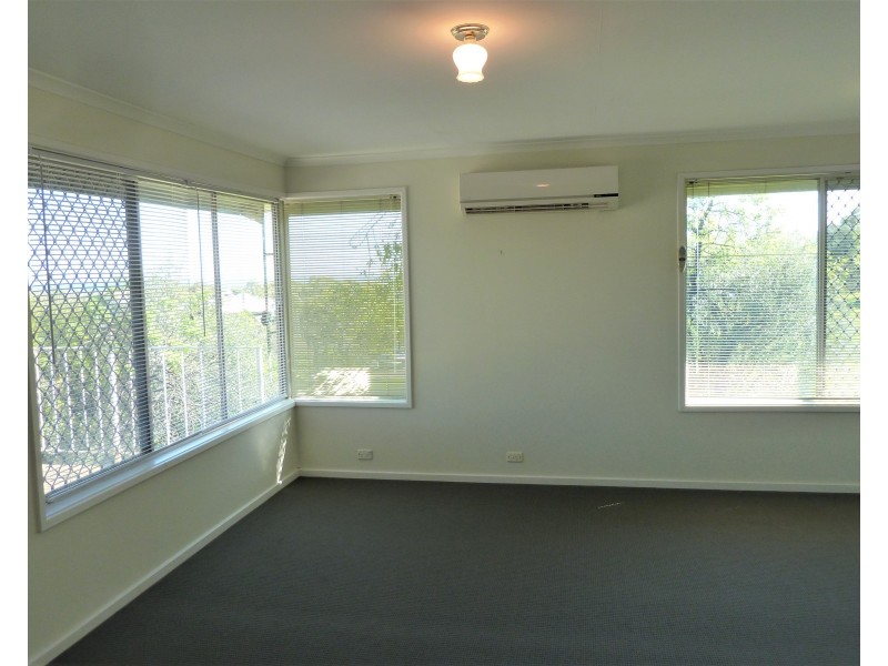 10 Sturtbrae Crescent, Bellevue Heights SA 5050