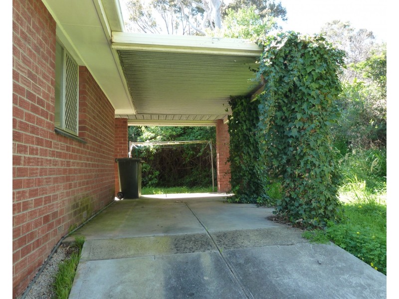 10 Sturtbrae Crescent, Bellevue Heights SA 5050