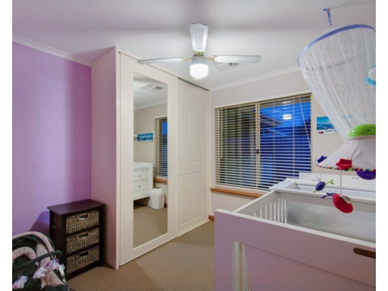 11 Verdant Parade, Woodcroft SA 5162