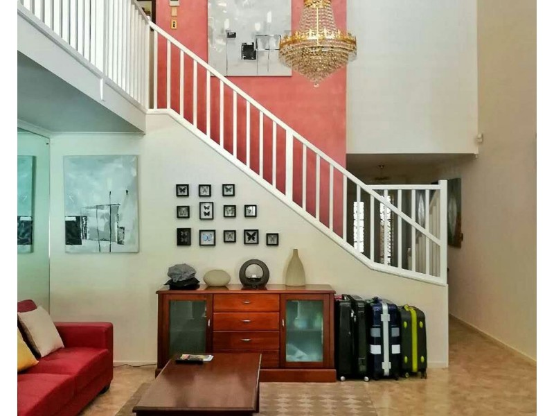 12 Carrondown Walk, Brompton SA 5007