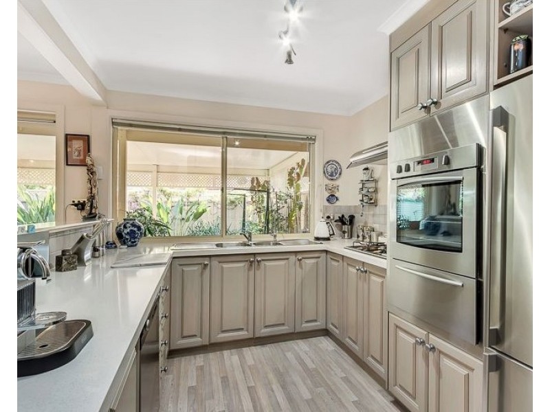 12 Carrondown Walk, Brompton SA 5007