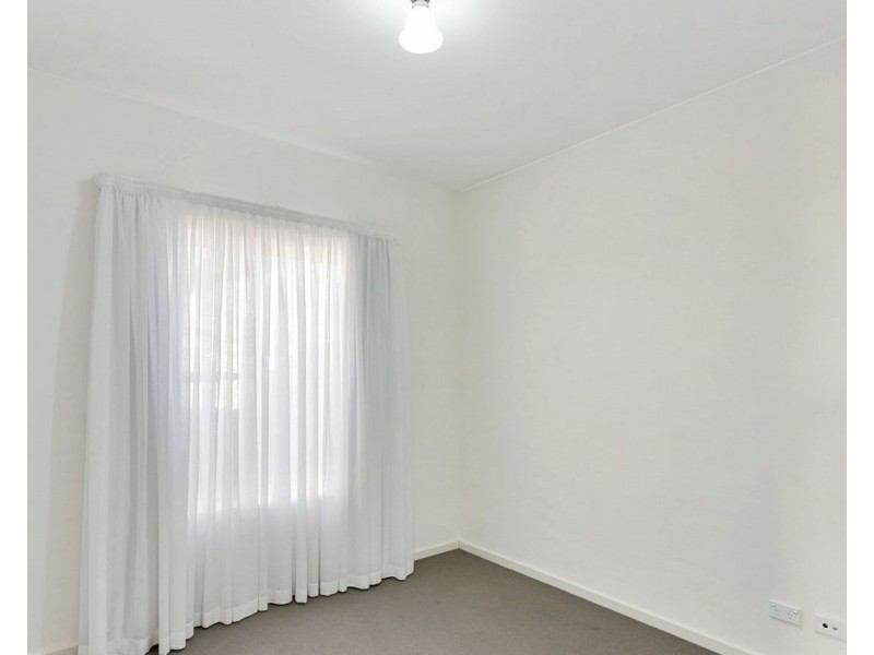 1 Sugarloaf Lane, Mawson Lakes SA 5095