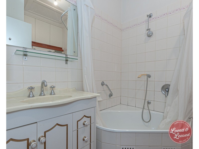 48 Seafield Avenue, Kingswood SA 5062