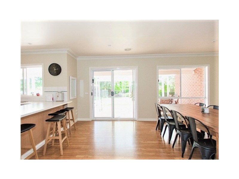 6 Olivia Drive, Moama NSW 2731