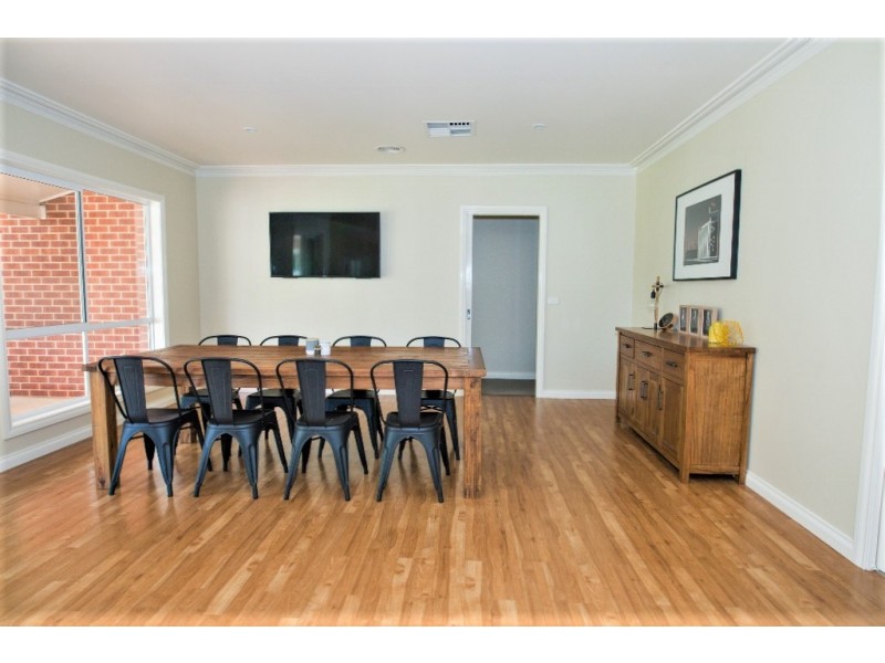 6 Olivia Drive, Moama NSW 2731