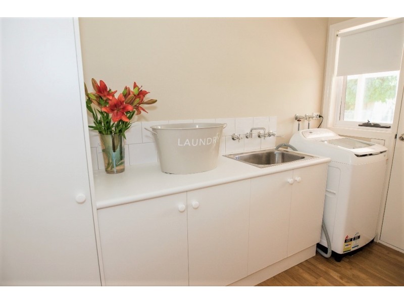 6 Olivia Drive, Moama NSW 2731