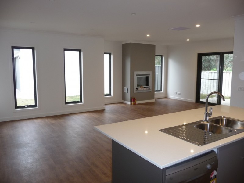 3 of 4 Dumfries Court, Moama NSW 2731