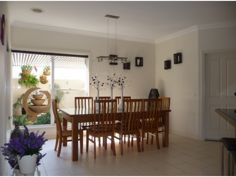 13 Silver Gum Place, Moama NSW 2731
