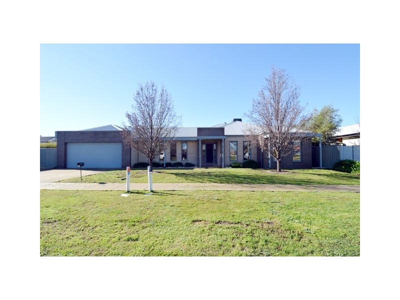 38 Jamieson Drive, Echuca VIC 3564