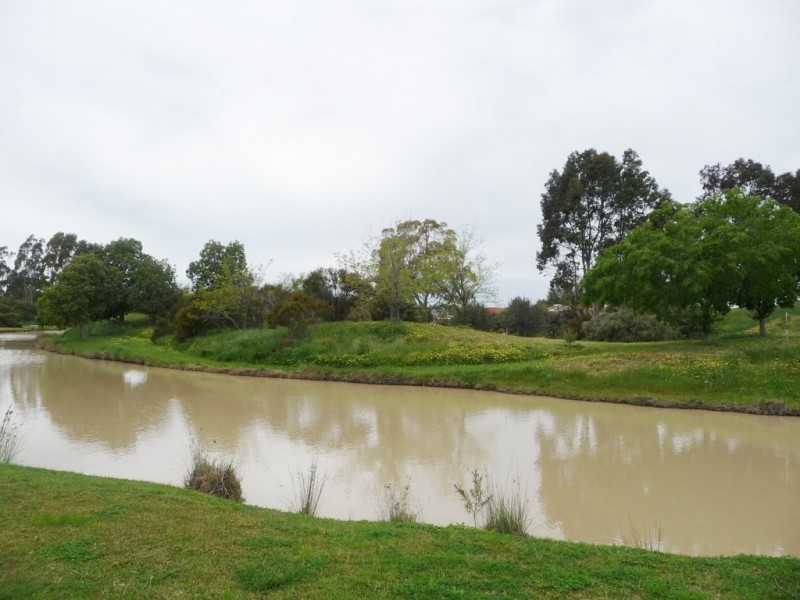 29 Kingfisher Drive West, Moama NSW 2731