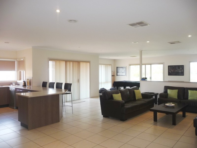 29 Kingfisher Drive West, Moama NSW 2731