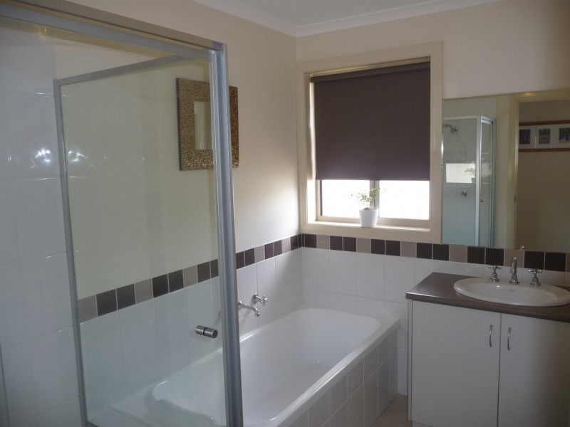 6 Dumfries Court, Moama NSW 2731