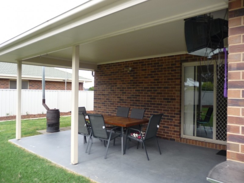 6 Dumfries Court, Moama NSW 2731