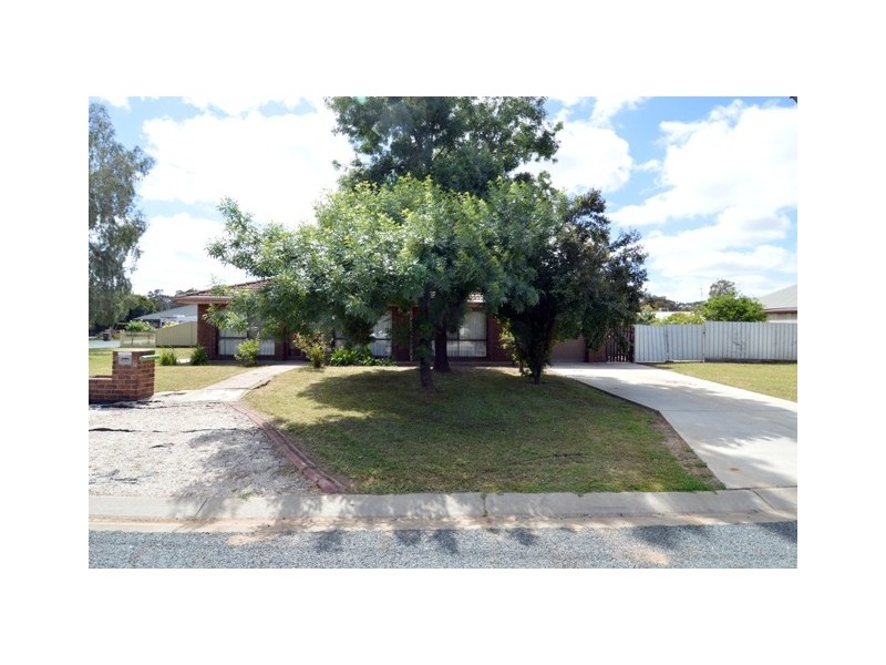 7 Lia Court, Echuca VIC 3564