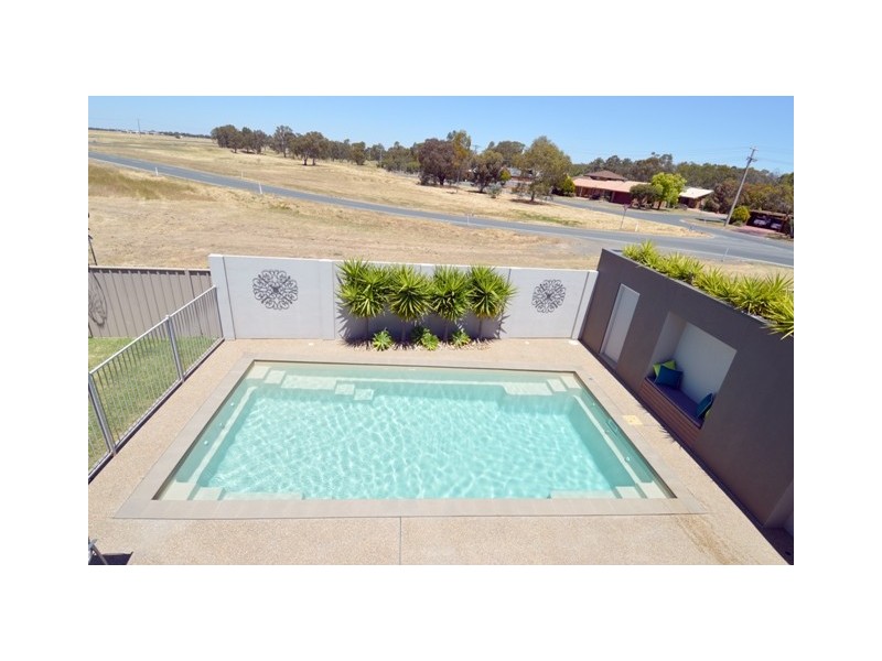 55 Genevieve Avenue, Echuca VIC 3564