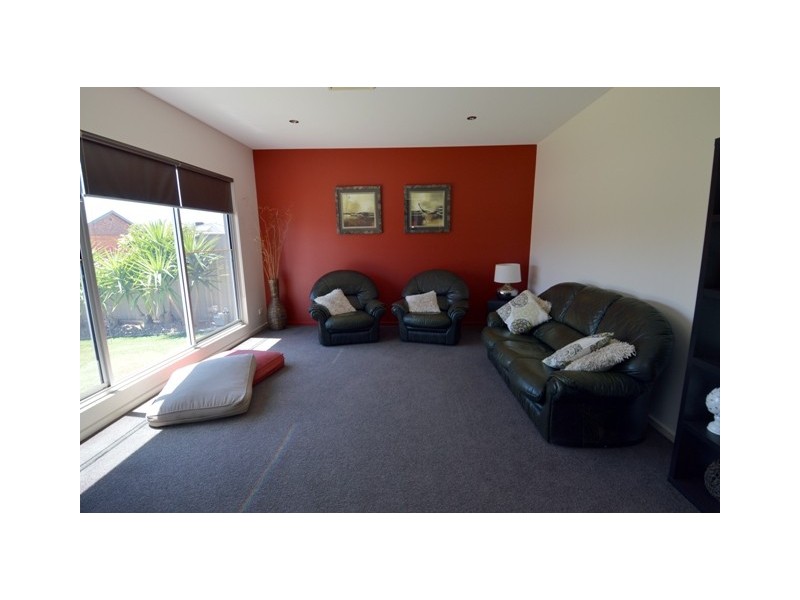 55 Genevieve Avenue, Echuca VIC 3564