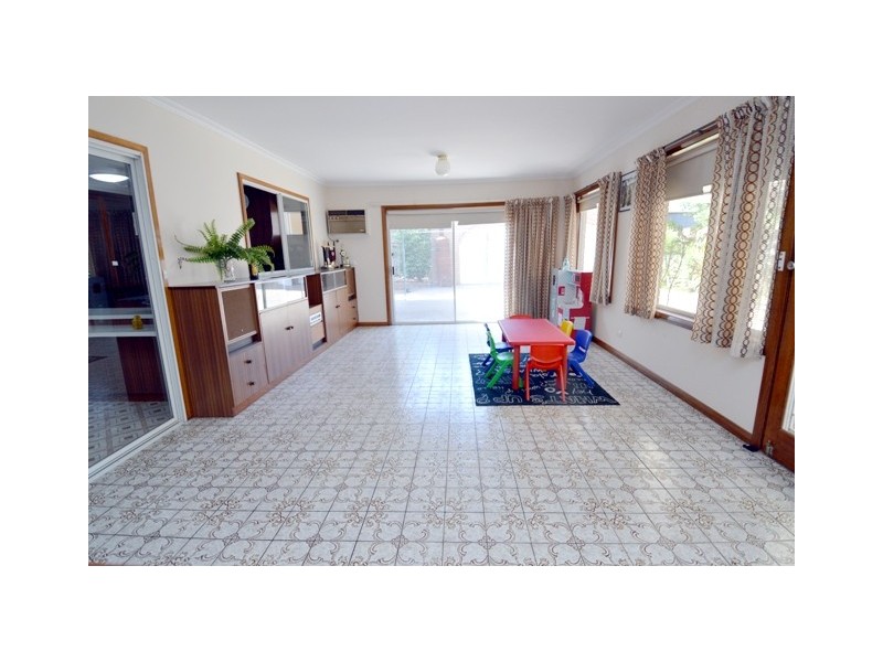 17 Rutley Crescent, Echuca VIC 3564