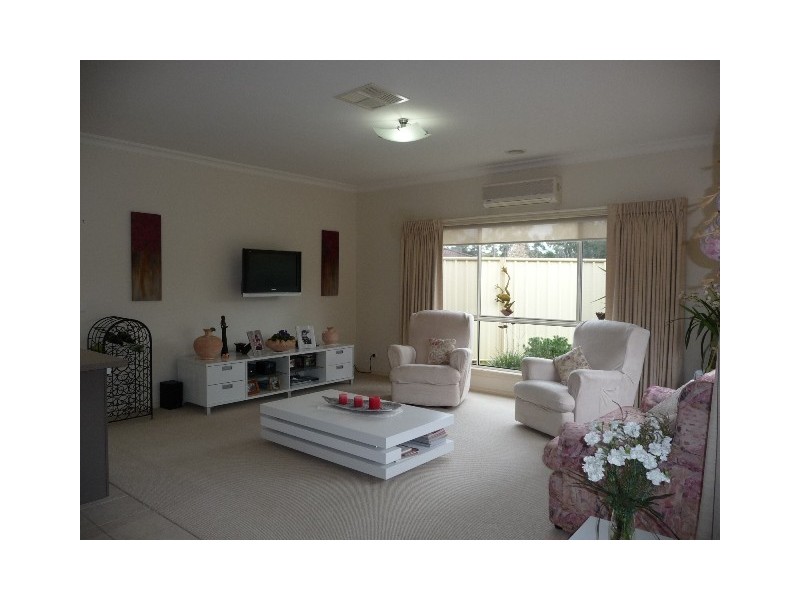 4 Warden Street, Moama NSW 2731