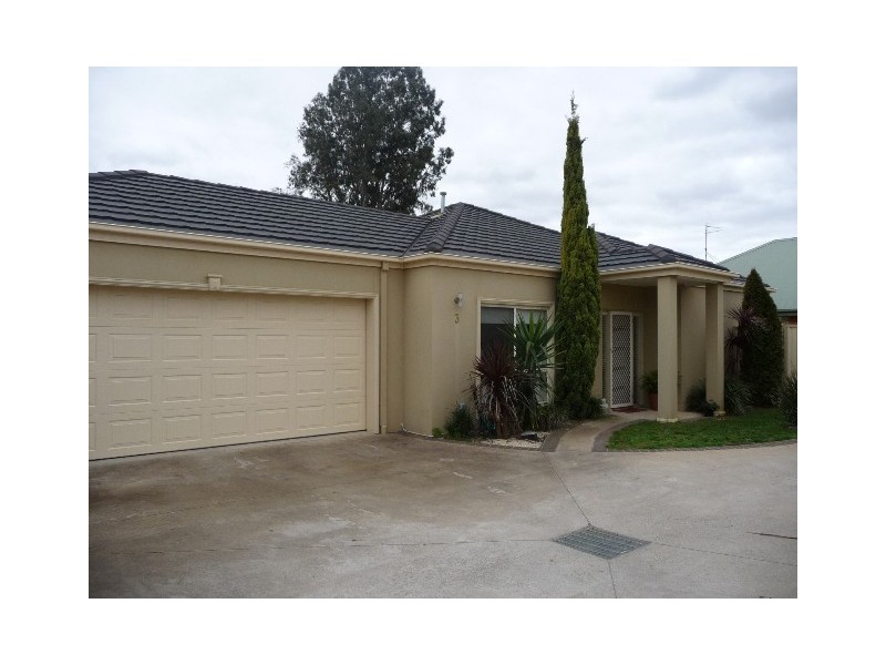 4 Warden Street, Moama NSW 2731