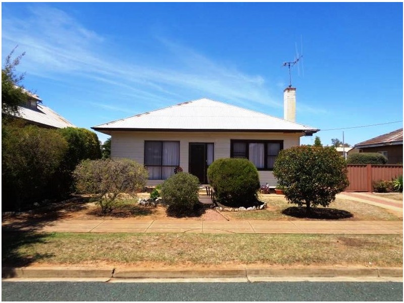 13 Barton Street, Lockington VIC 3563