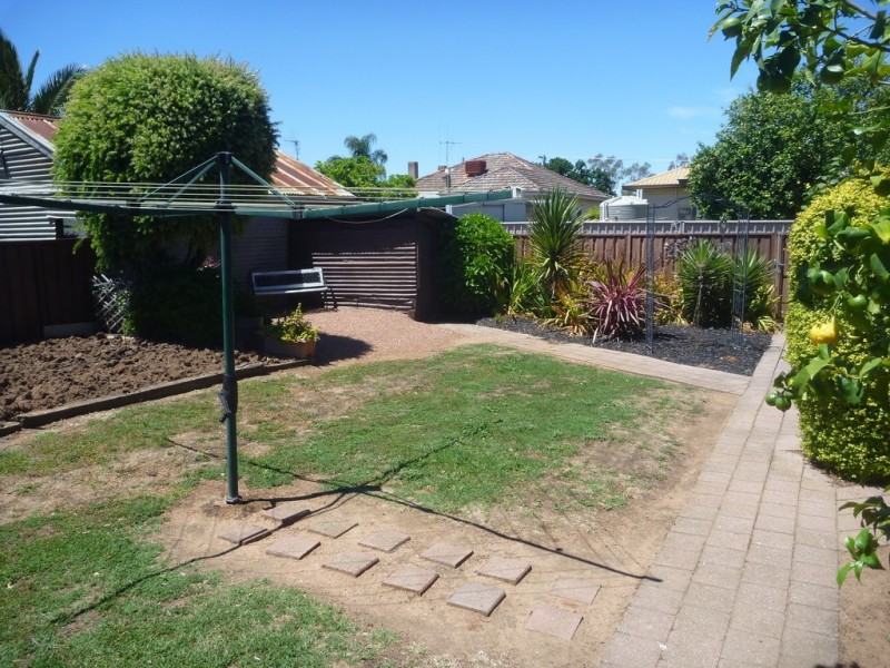 13 Barton Street, Lockington VIC 3563