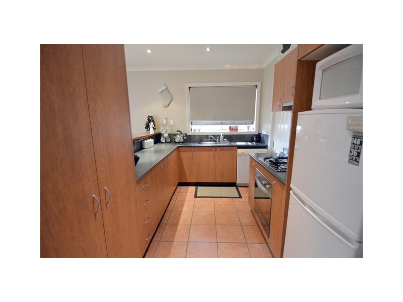 34 Genevieve Avenue, Echuca VIC 3564