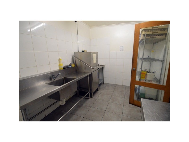 Falcon Hotel Murray Valley Highway, Echuca VIC 3564