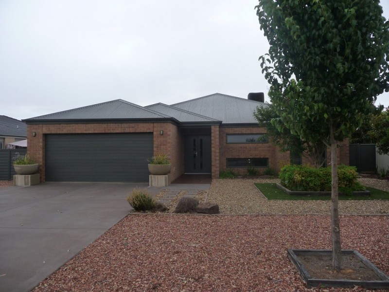 79 SHETLAND DRIVE, Moama NSW 2731