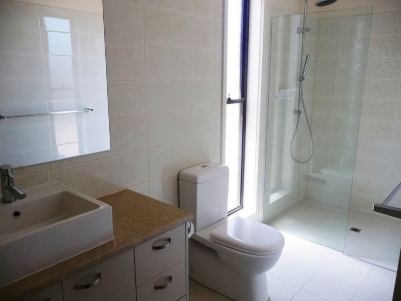 1 5 Adelaide Crescent, Echuca VIC 3564