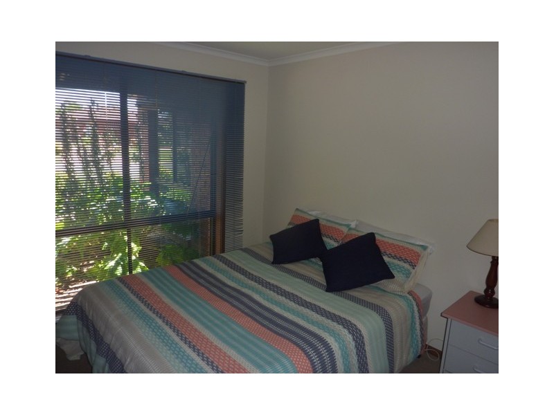 1 5 Adelaide Crescent, Echuca VIC 3564