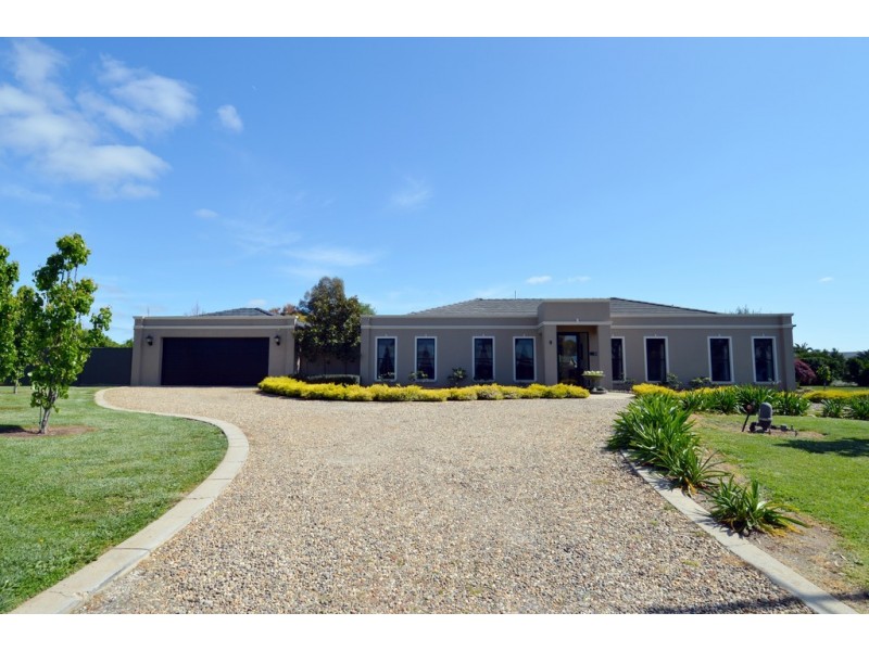 9 River Gums Drive, Moama NSW 2731