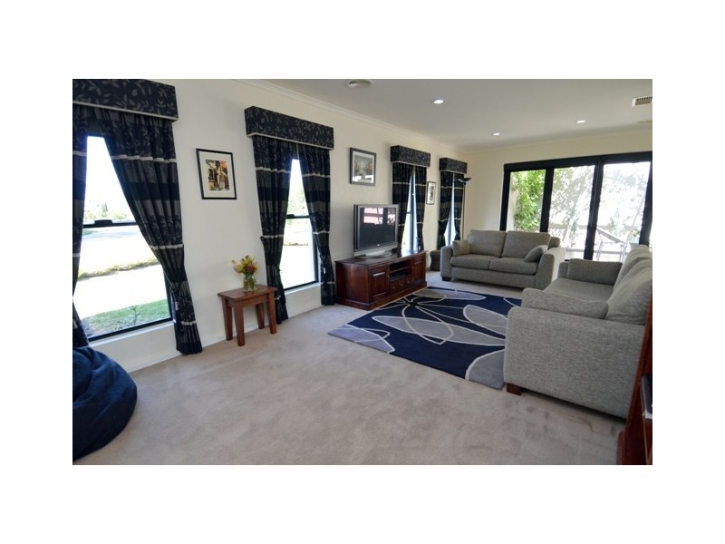 9 River Gums Drive, Moama NSW 2731