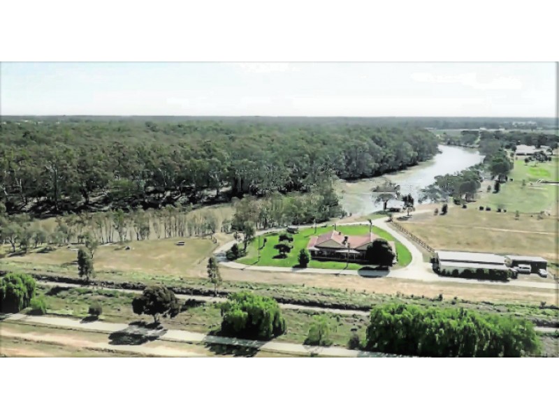 1135 Perricoota Road, Moama Via, Echuca VIC 3564
