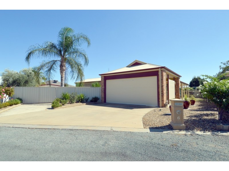 6 McLaren Drive, Moama NSW 2731