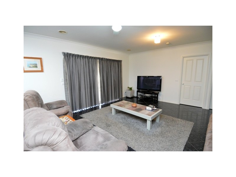 6 McLaren Drive, Moama NSW 2731