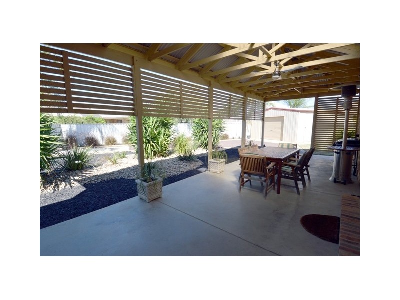 6 McLaren Drive, Moama NSW 2731