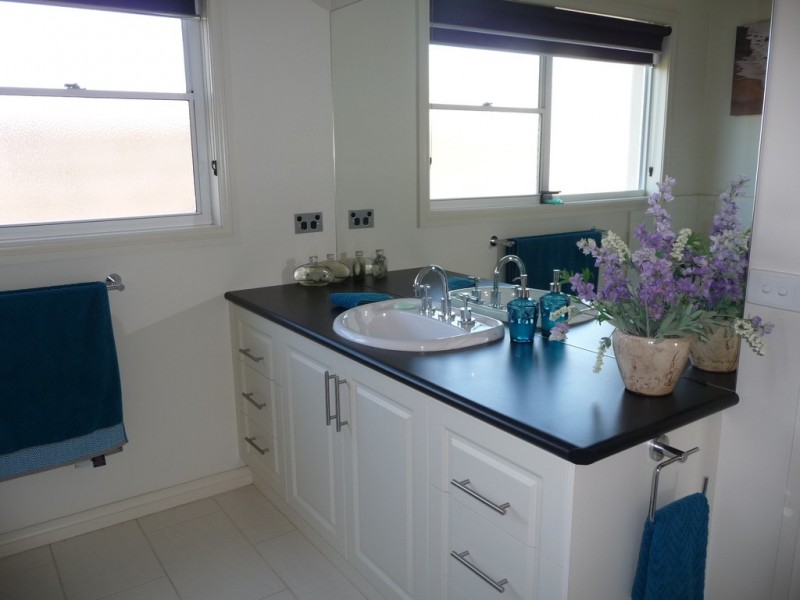 1 3 Silver Gum Place, MOAMA  via, Echuca VIC 3564