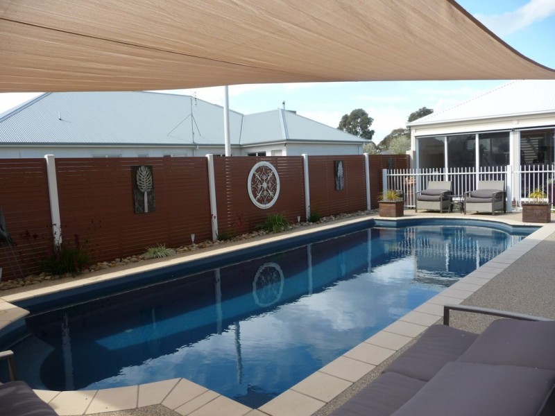 1 3 Silver Gum Place, MOAMA  via, Echuca VIC 3564