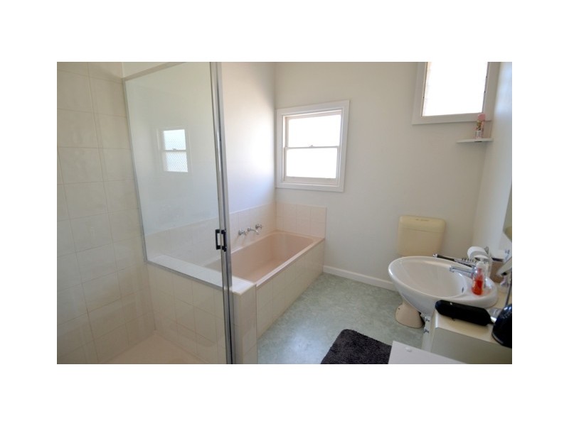 7 Pine Street, Echuca VIC 3564
