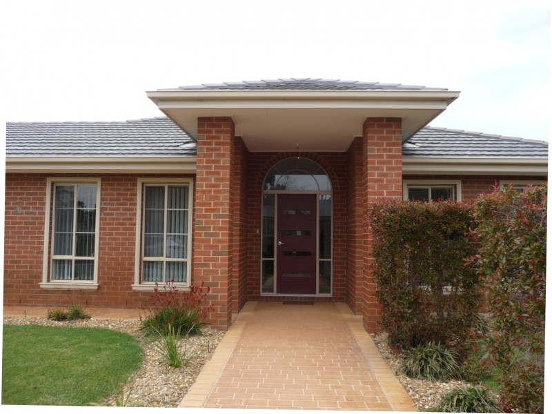 29 King Fisher Drive W,  MOAMA via, Echuca VIC 3564