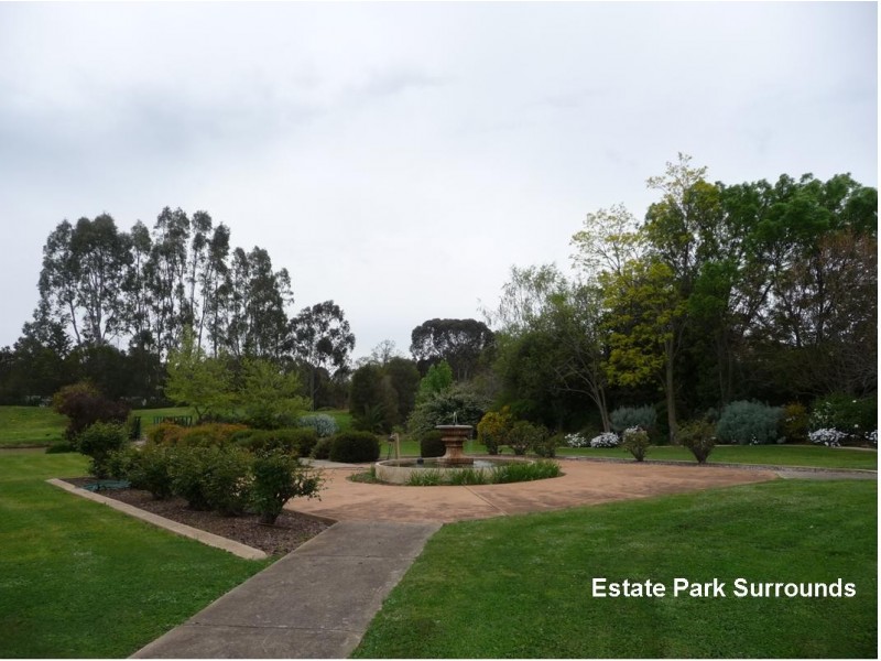 29 King Fisher Drive W,  MOAMA via, Echuca VIC 3564