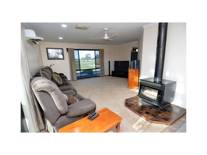 1504 Prairie Rochester Road, Lockington VIC 3563