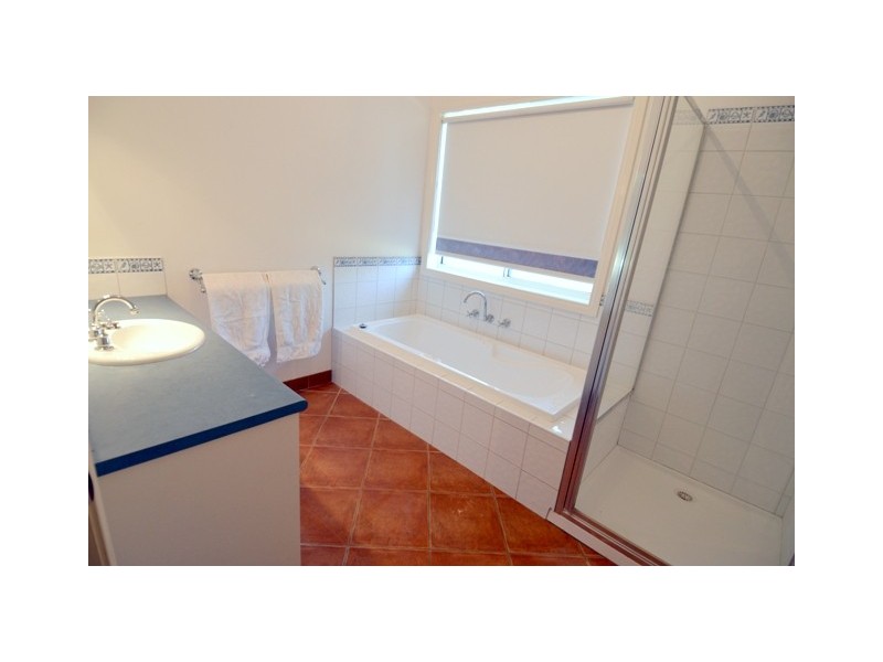 28 Village Court, Echuca VIC 3564