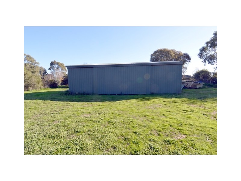 28 Village Court, Echuca VIC 3564